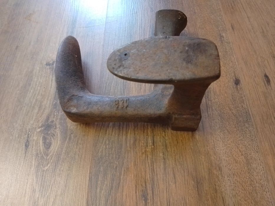 Kopyto szewskie żeliwne 3-ramienne stare kowadełko