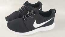 NIKE obuwie sportowe  Roshe Run Rozmiar 40,5
