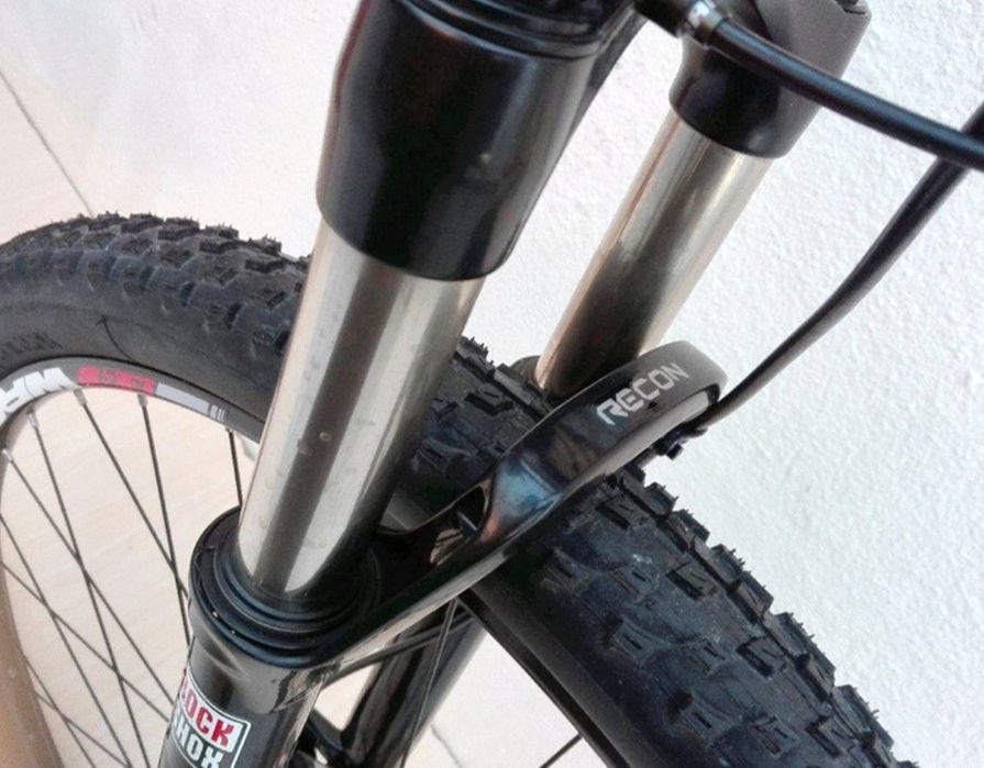 JF-Bikes Coluer poison Carbono 12v M