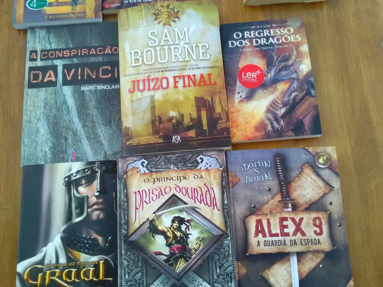 Lote de livros do fantástico