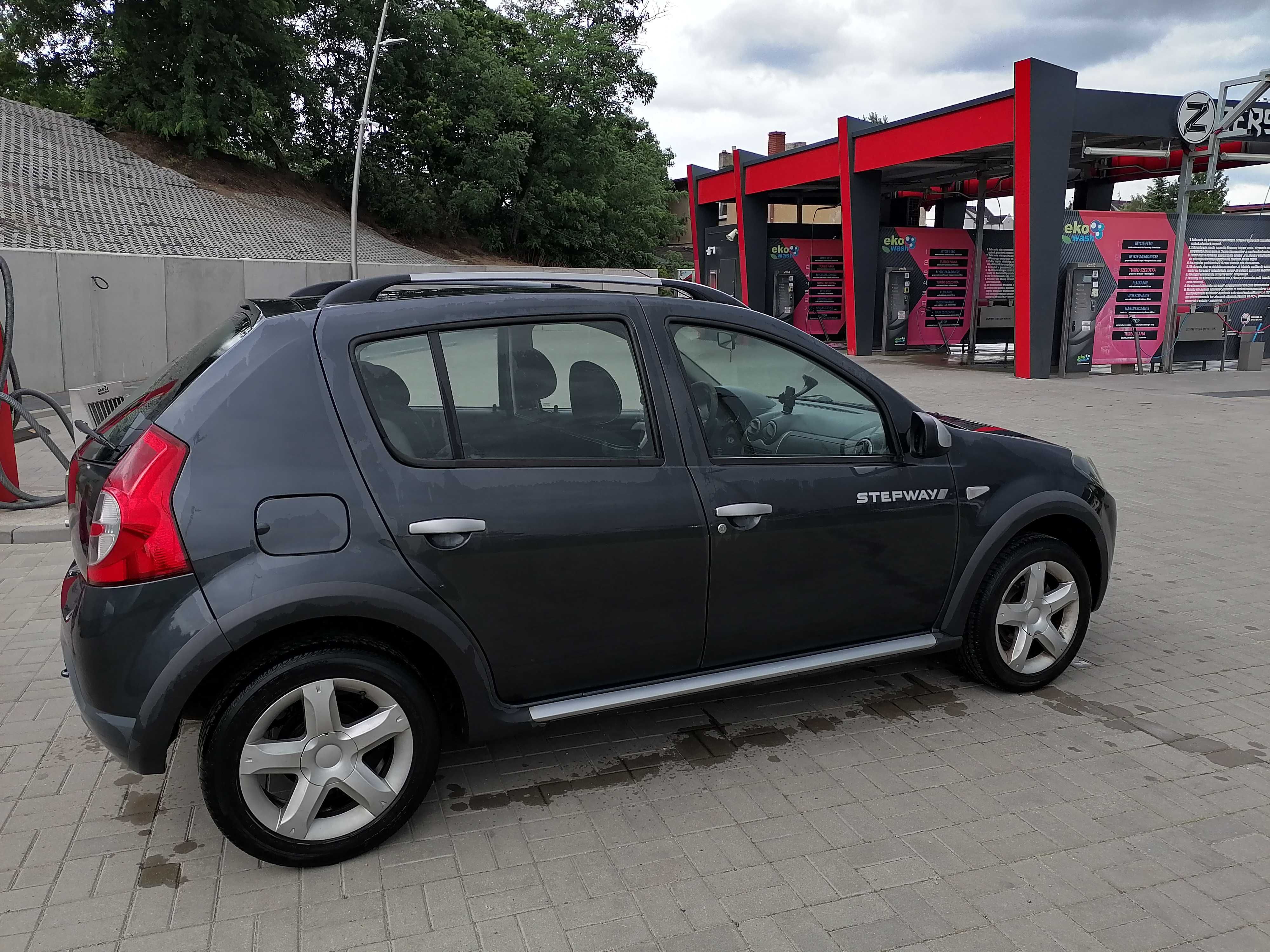 Dacia Sandero Stepway 1.6 Benzyna + LPG
