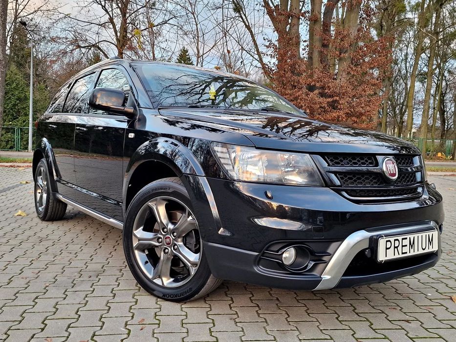 Fiat Freemont 2.0D Cross AWD 170KM Automat 4x4 DVD Navi 19 cali Kamera 7 osobowy