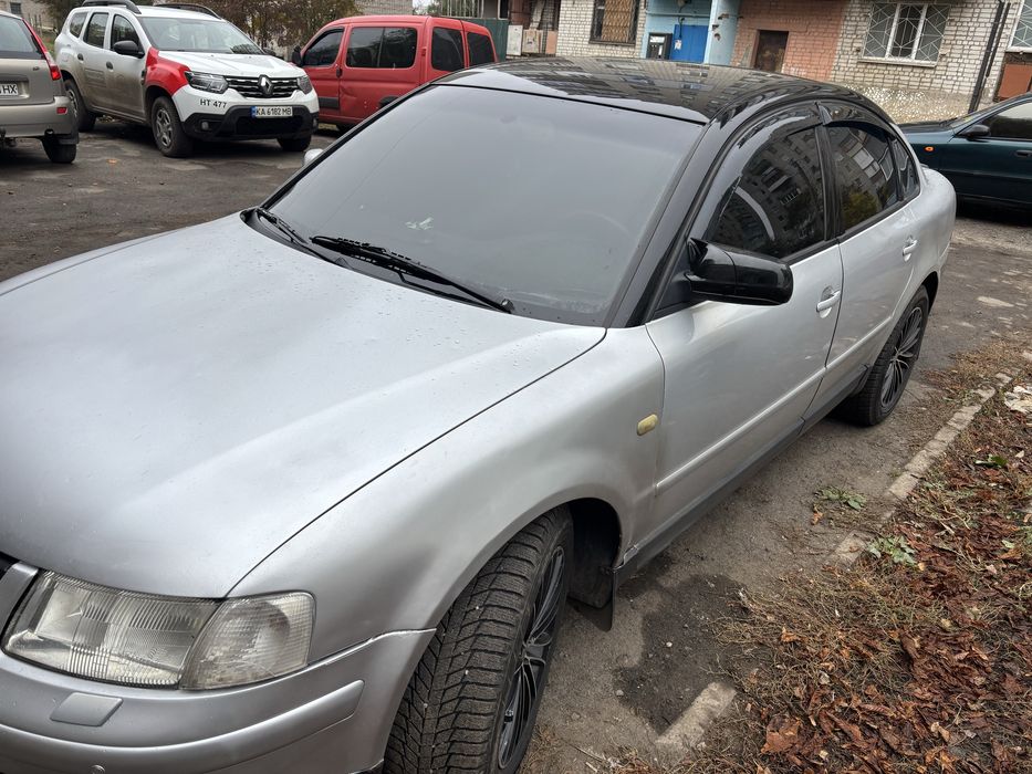 Продам накладки на зеркала R Line на автомобиль Passat b5+ и Golf 5.