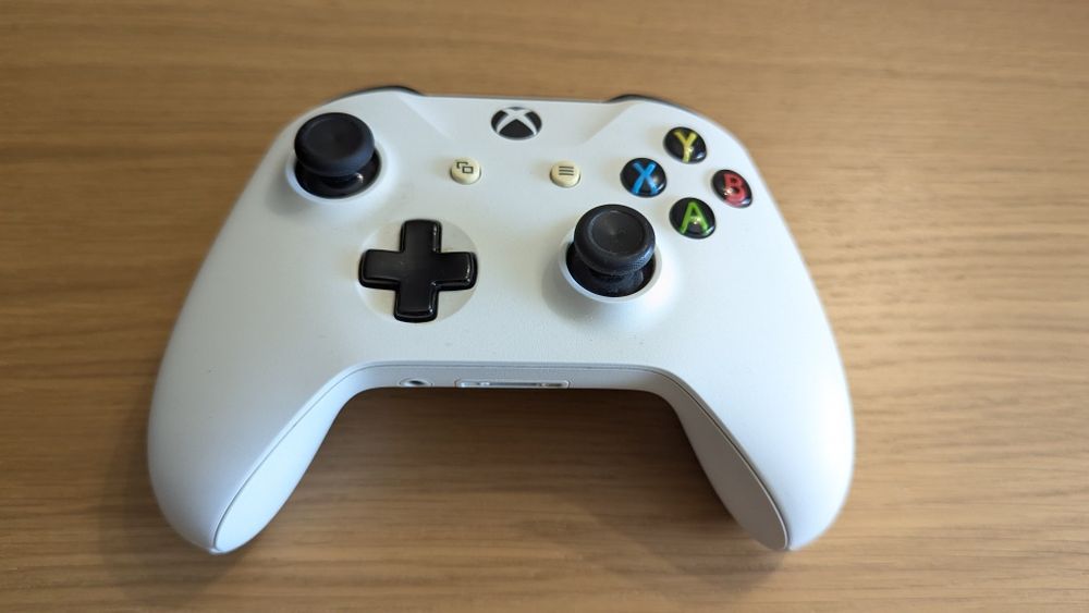 Comando Xbox One S com drift