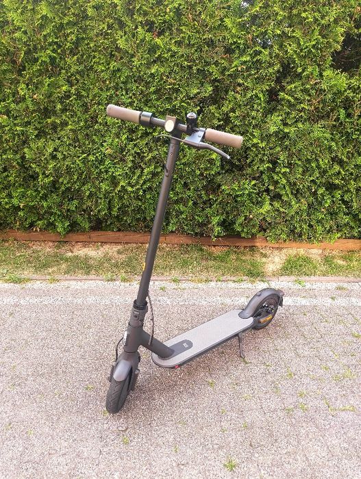 Xiaomi scooter essential zadbana odblokowana 30km/h