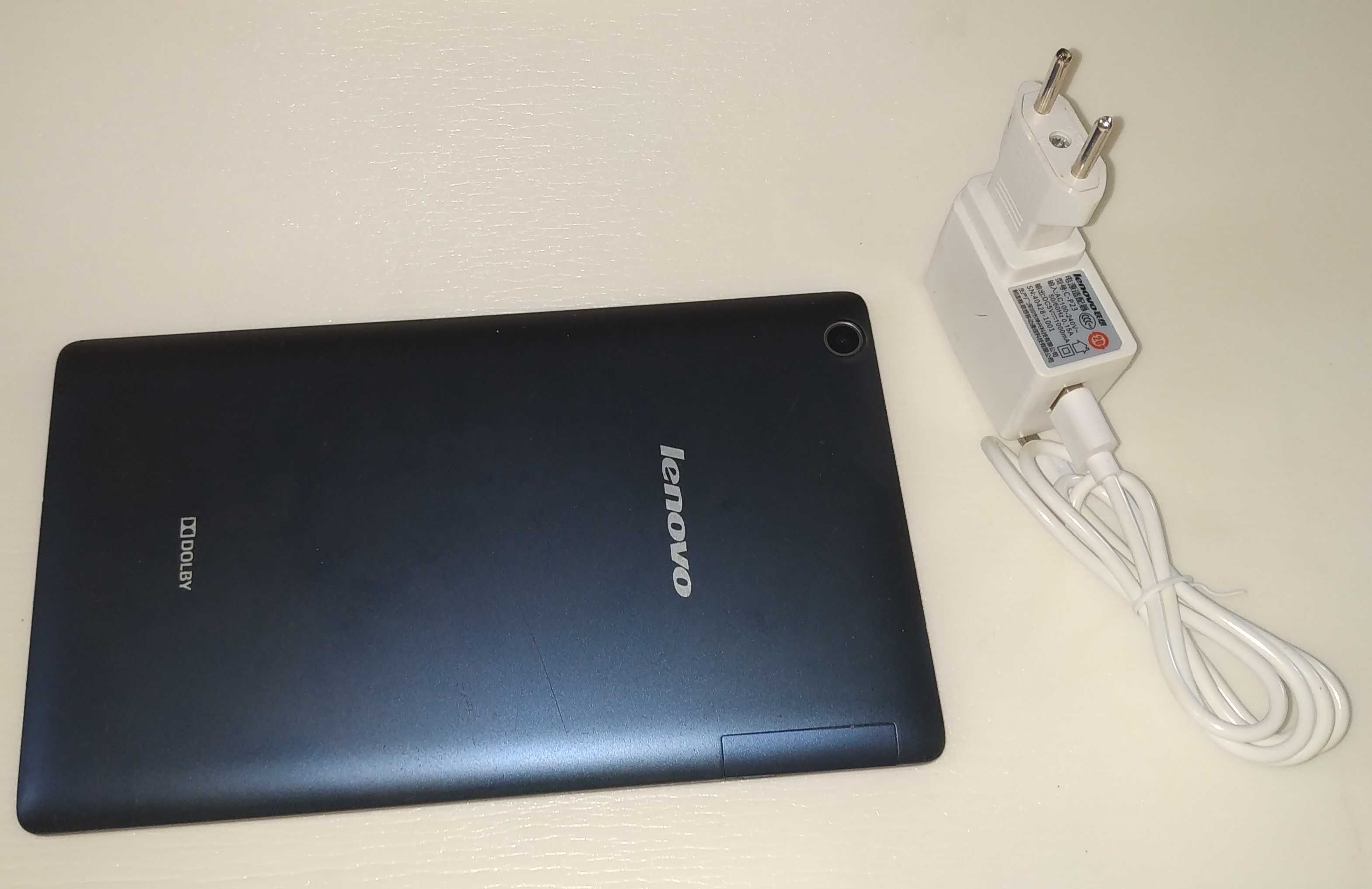 Планшет Lenovo Tab 2 A8-50F 16GB б/у