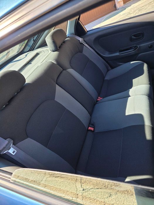 Carro Renault Laguna 1.8 RXE