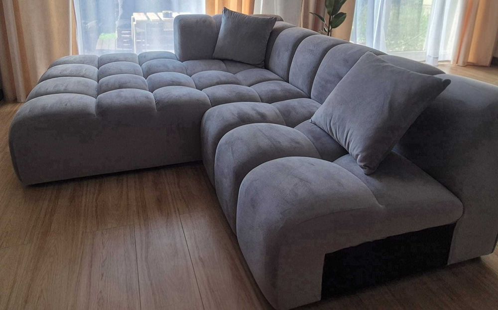 narożnik Halley Velvet - prawostronny z dodatkową pufą, Okazja !