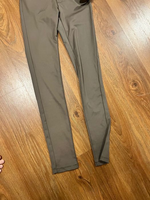 Новий класний комбінезон шоколадний колір розмір C S