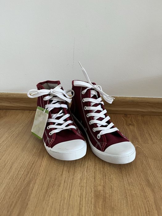 nowe burgundowe bordowe trampki damskie lekki obcas koturn 37