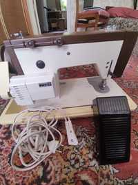 Електрична швейна машинка Victoria