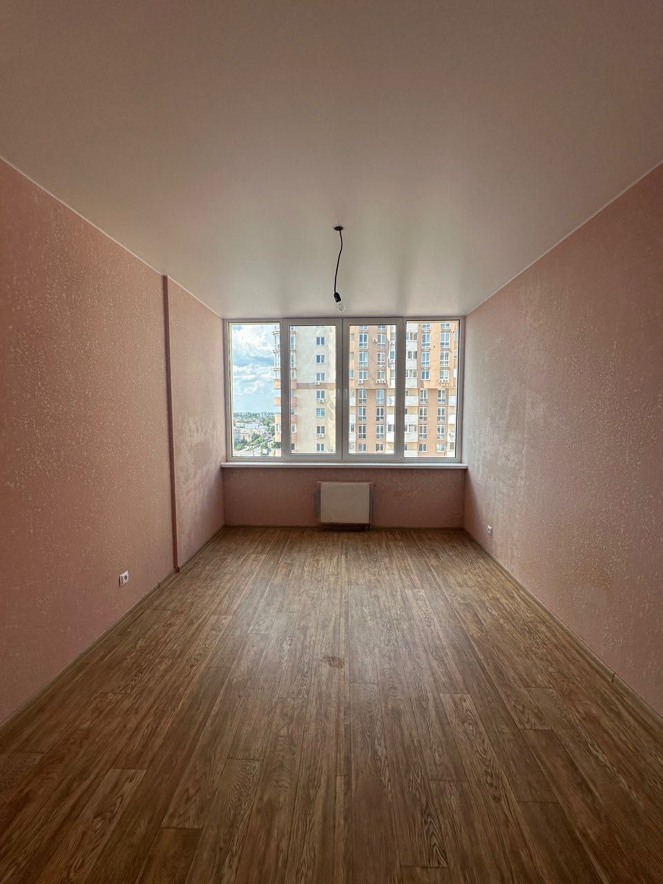 Продаж 3-к квартири у м. Бориспіль 76,4 кв.м. з ремонтом