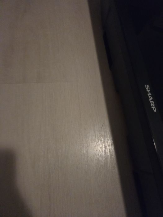 Telewizor SHARP 32" mało użytkowany