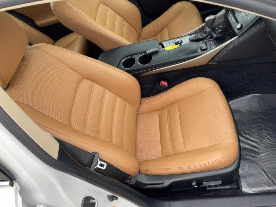 Lexus IS 350      2014