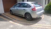 Samochod os citroen C4