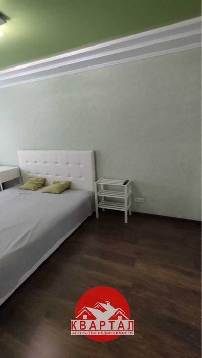 Продается 2-х к. кв. с капремонтом в кирпичном доме, ул. Добролюбова