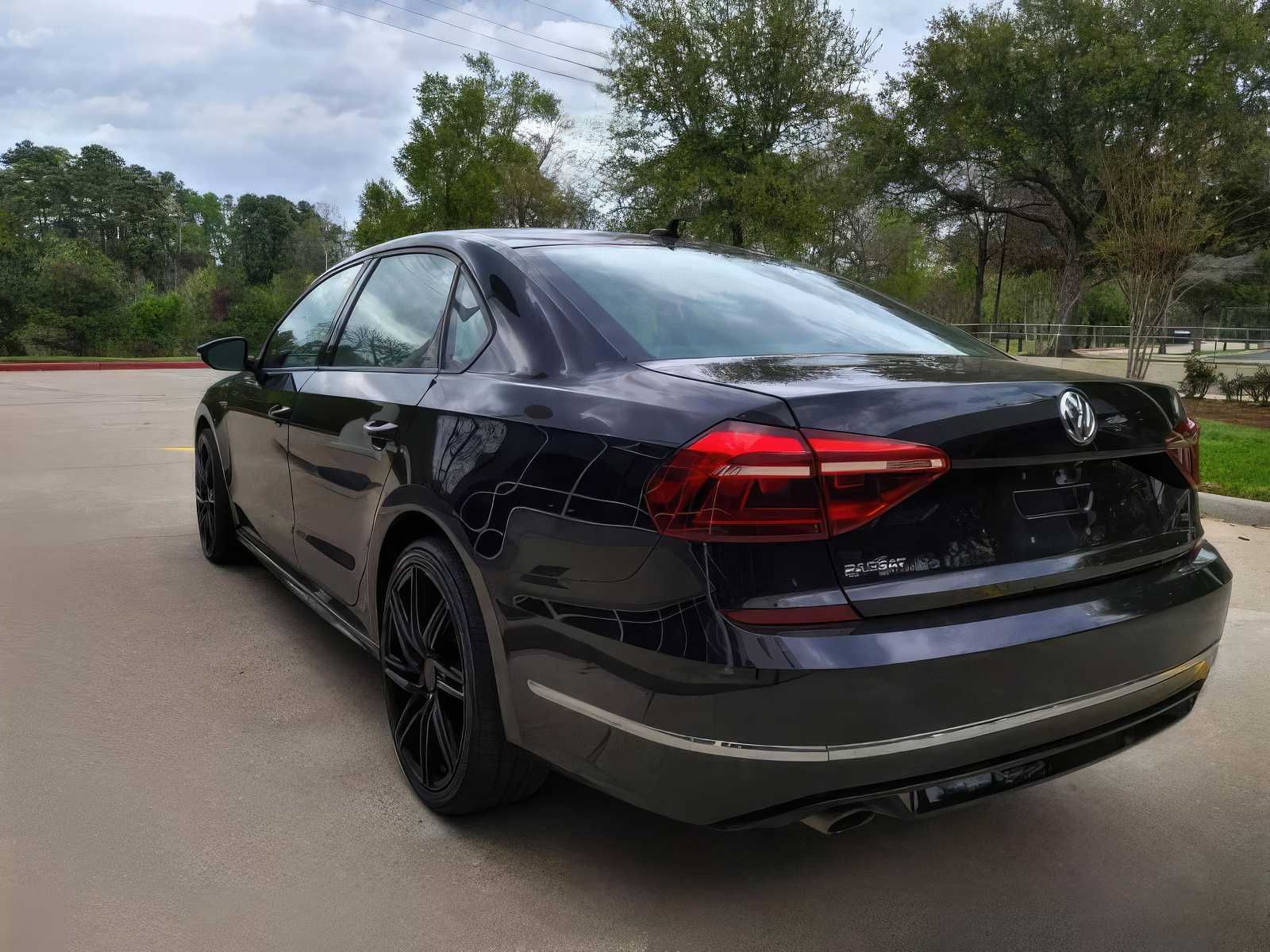 2018 Volkswagen Passat  S