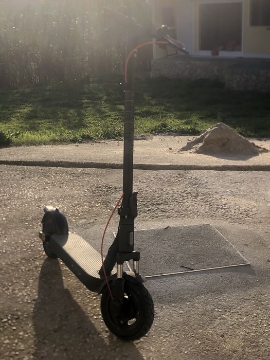 Super barata levem  esta quas nova