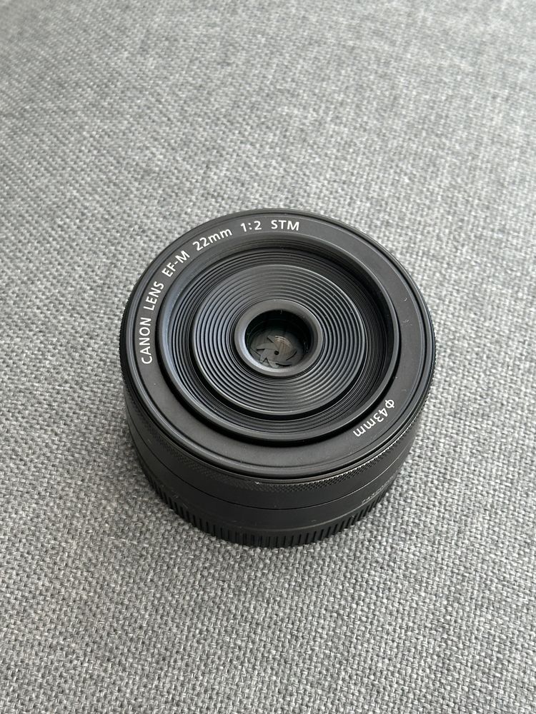 Obiektyw 22mm EF-M Idealny Jak NOWY m50
