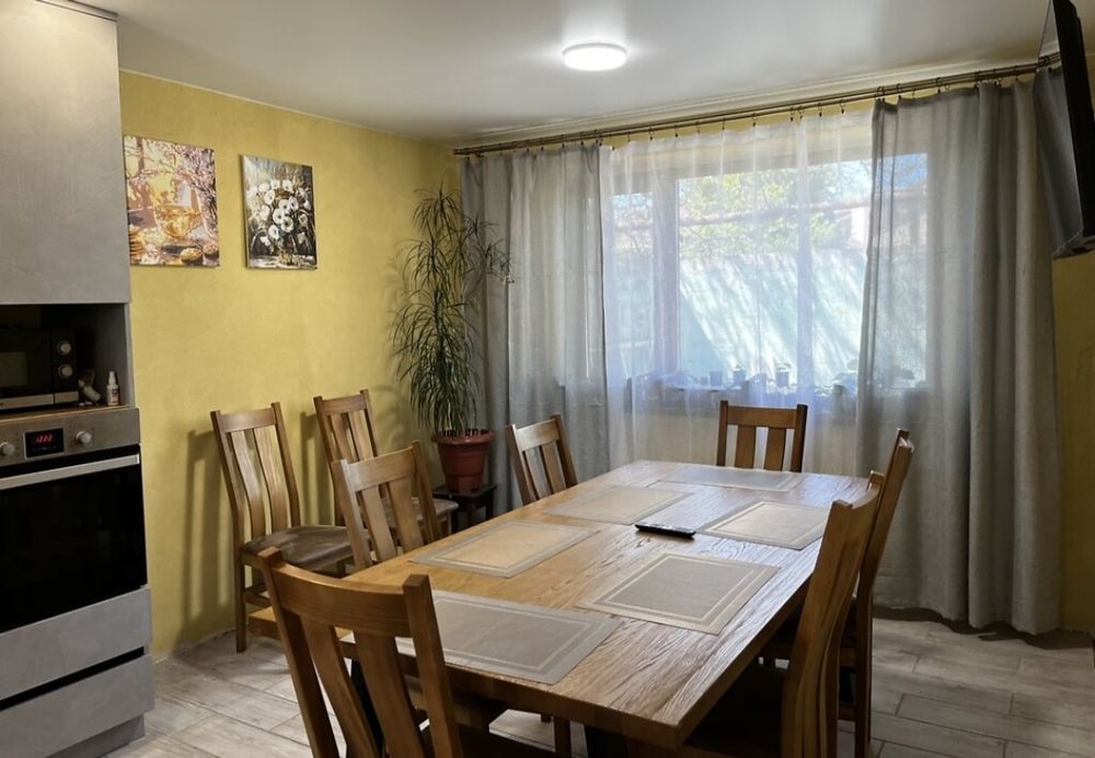 Продам будинок з ремонтом в Підгородному