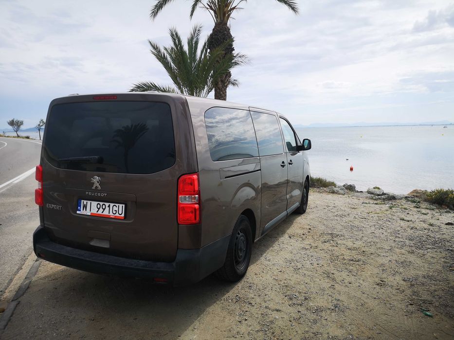 Wypożyczalnia , wynajem samochodów