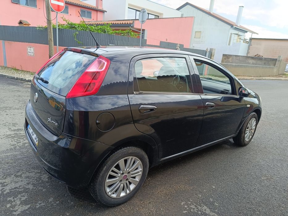 Fiat Punto 1.2 ano 2010