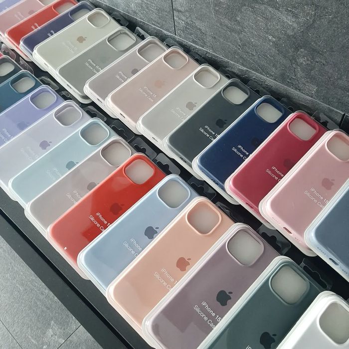 Чохли Iphone 15 pro