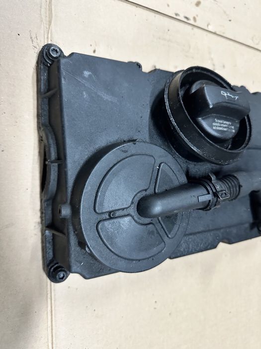 Клапана кришка 2.0 тді BKD BKP 2.0 tdi