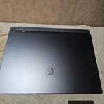 Laptop gaminowy MSI Vector A18