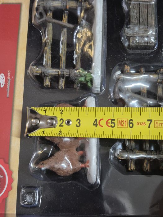 Figurki do miasteczka świątecznego lub szopki zwierzęta z farmy