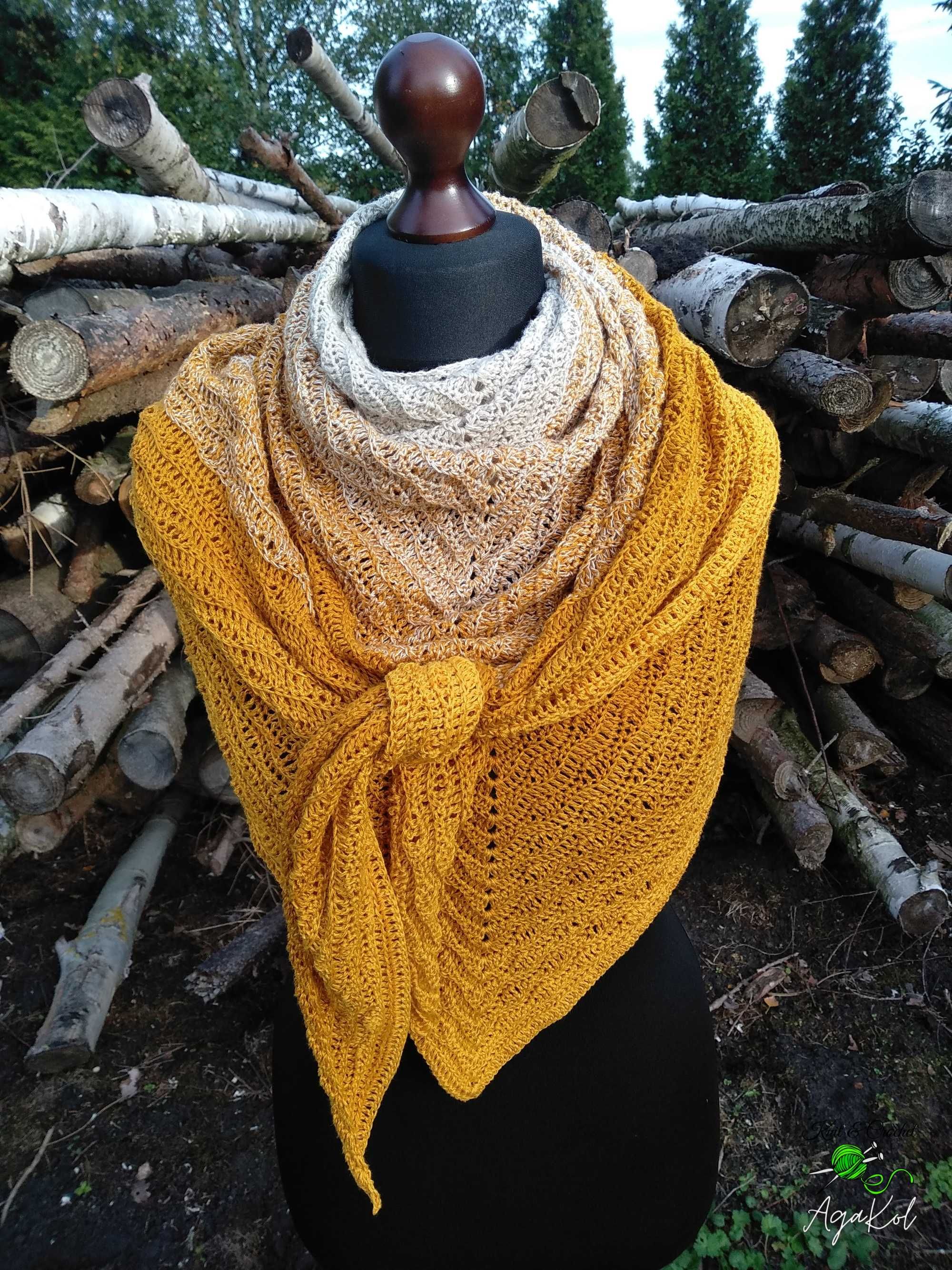 Handmade ręcznie robiona chusta na szydełku
