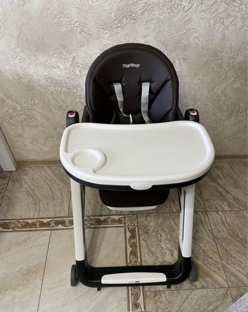 Peg perego siesta follow me стілець для годування столик кормления