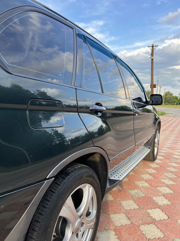 Продам бмв х5 е53