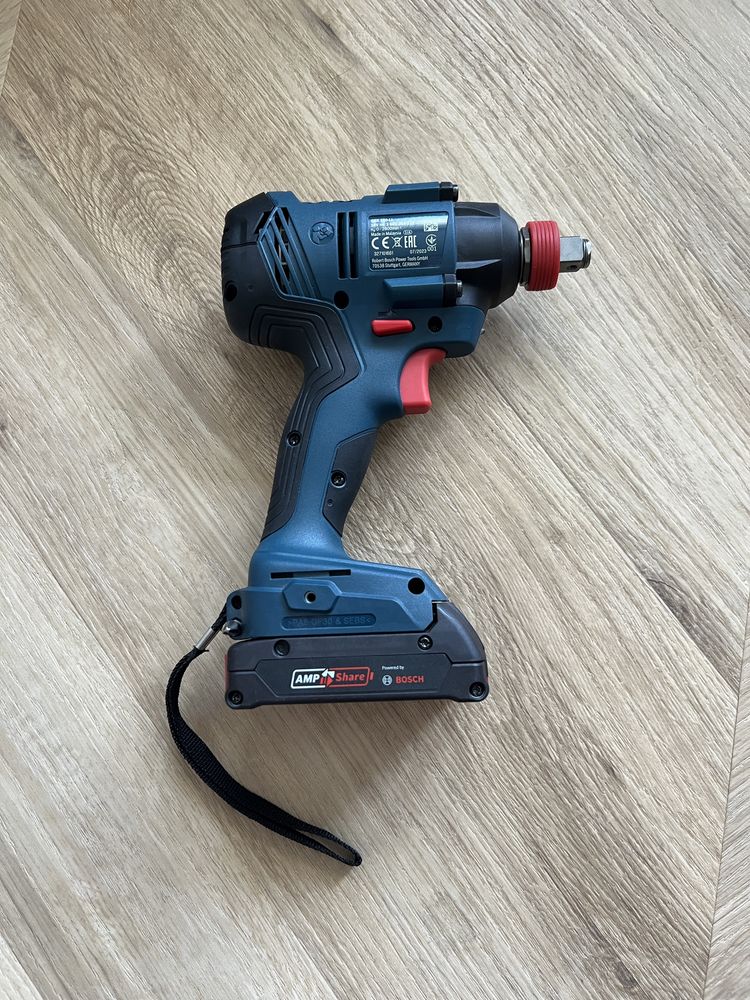 Klucz Udarowy / Zakrętarka Bosch Professional GDX 180-LI + akku 2 Ah