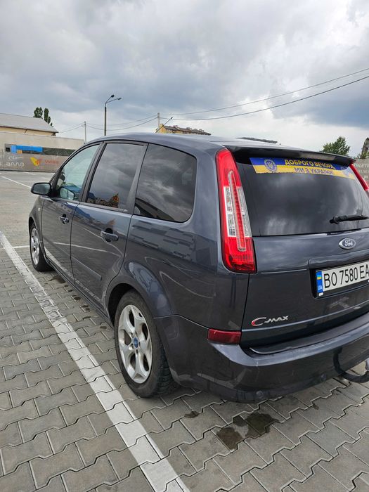 Продається автомобіль Ford C-MAX від власника.