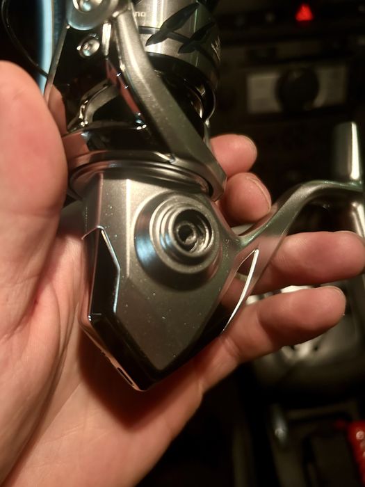 Sprzedam kołowrotek Shimano Stradic 3000 MHG – stan idealny!