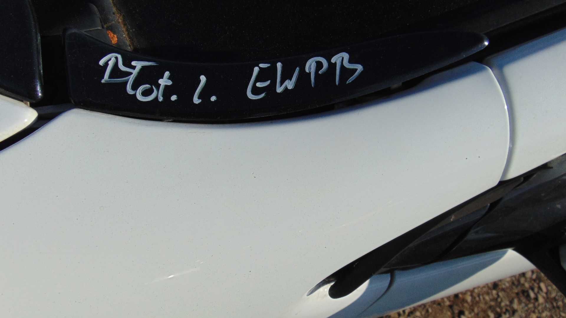 Mar4 Błotnik lewy przedni citroen c5 I kombi EWPB wysyłka części