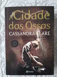 A Cidade dos Ossos - Cassandra Clare
