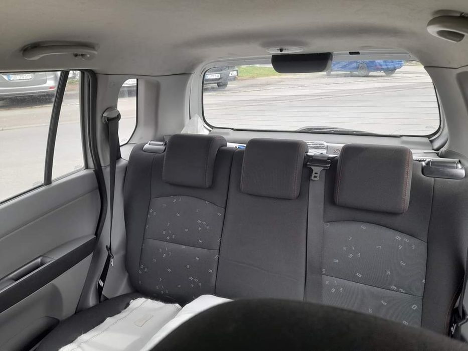 Продам свою машину Mazda DY 2 2004 Власник!