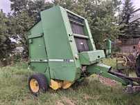 Prasa John Deere 550