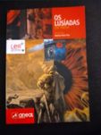 Livro Os Lusíadas em prosa, adaptação de Amélia Pinto Pais como novo