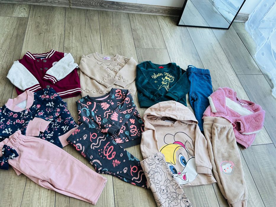 Ubranka dla dziewczynek