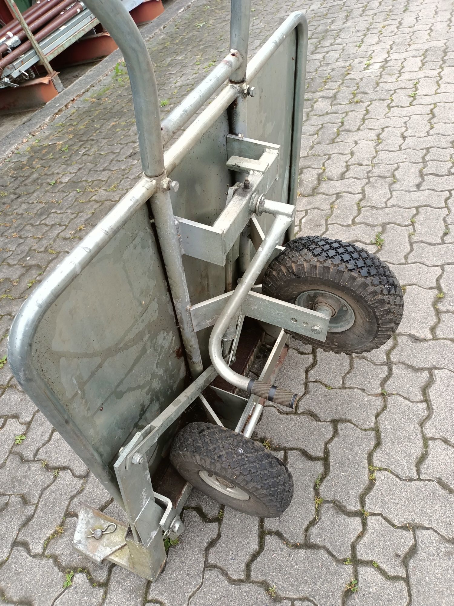Wózek brukarski do kostki brukowej
