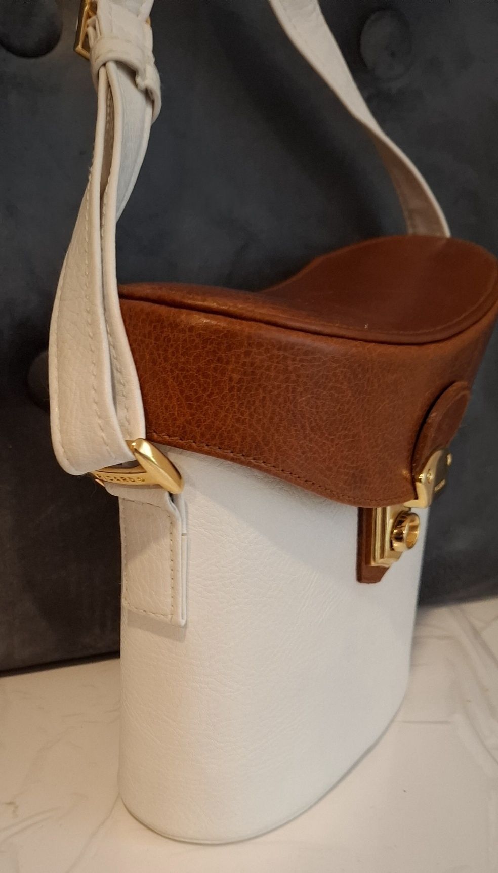 Picard torebka listonoszka długi pasek crossbody skórzana