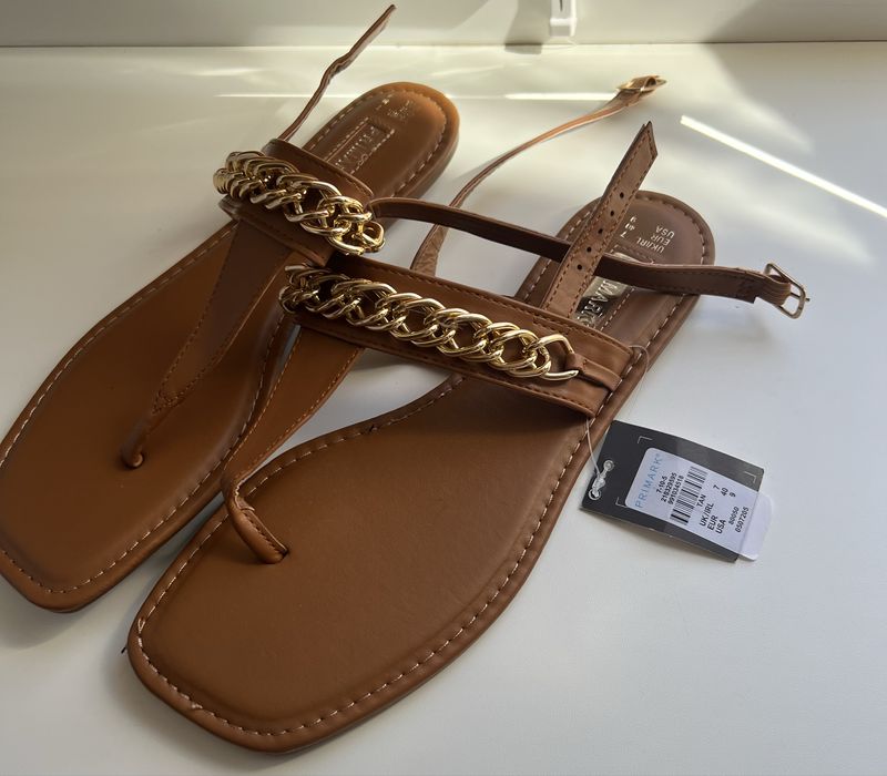 Босоножки Primark 39 p новые