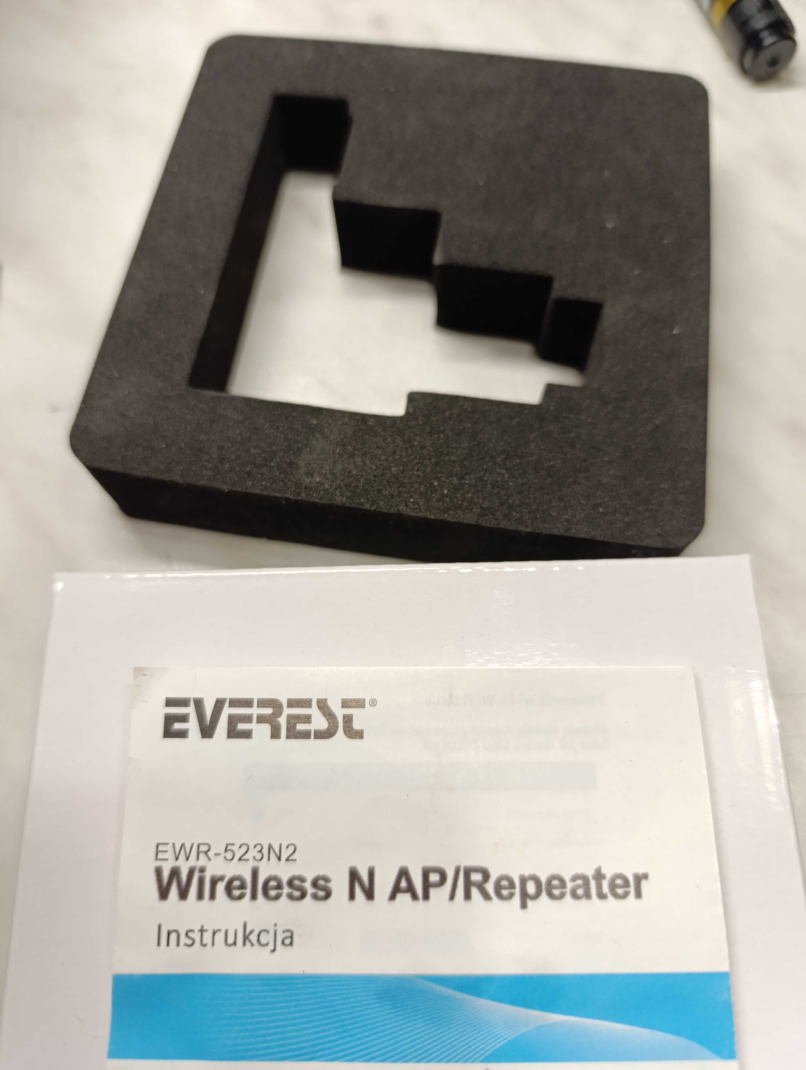WIFI repeater Everest EWR-523N2