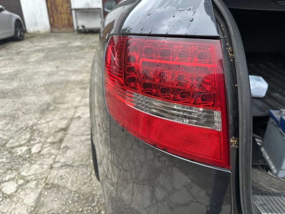Lampa led lewa w błotnik audi a6 c6 lift kombi
