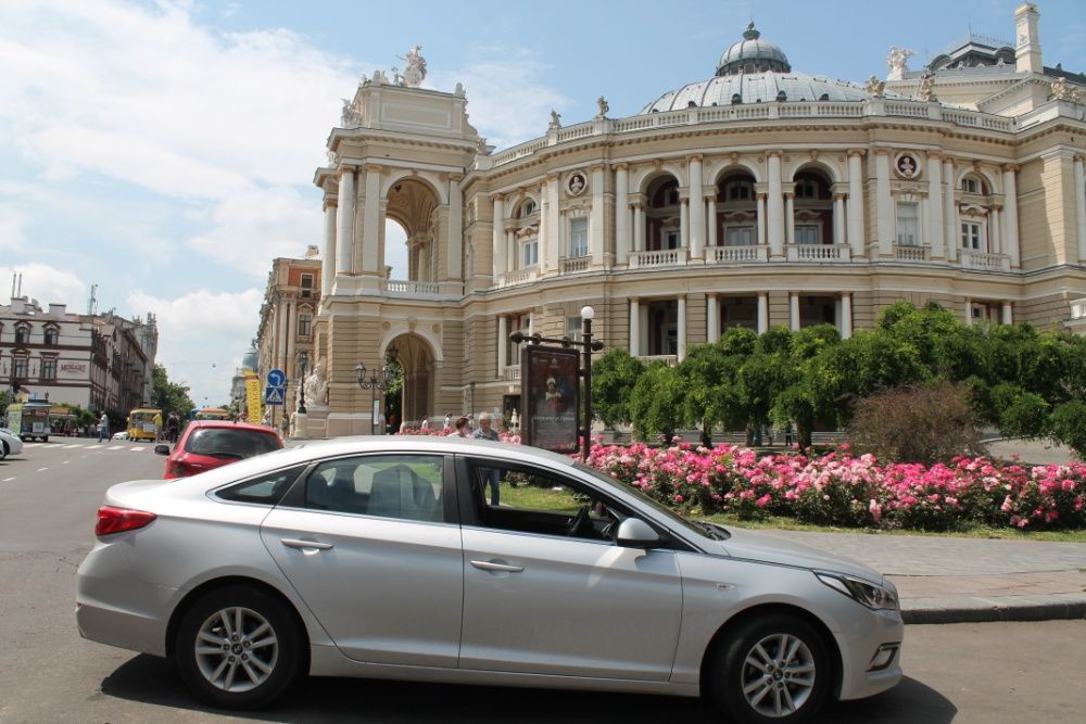 Аренда прокат авто долгосрочно и  посуточно  автопрокат