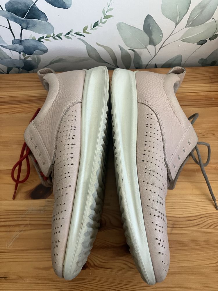 Sneakersy Ecco damskie beżowe buty roz.37