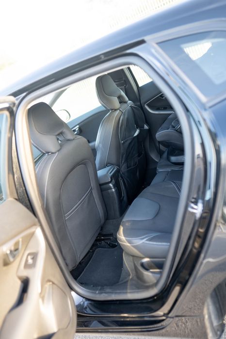 Volvo V40 D2 2017 ( 2.0cc 120 cv ) - FULL EXTRAS